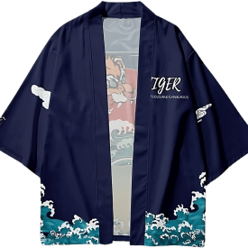 Japansk haori i blå med flot rygmotiv af en asiatisk tiger og solopgang. billedet viser fronten.